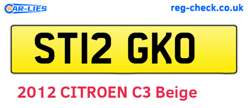 ST12GKO are the vehicle registration plates.