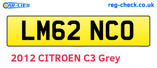 LM62NCO are the vehicle registration plates.