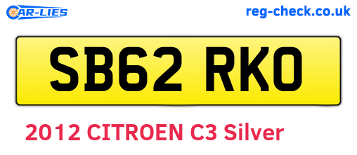 SB62RKO are the vehicle registration plates.