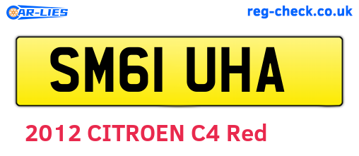 SM61UHA are the vehicle registration plates.