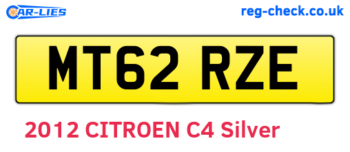 MT62RZE are the vehicle registration plates.