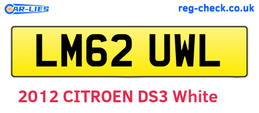 LM62UWL are the vehicle registration plates.