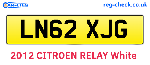 LN62XJG are the vehicle registration plates.