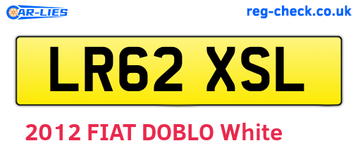LR62XSL are the vehicle registration plates.