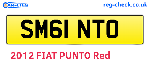 SM61NTO are the vehicle registration plates.