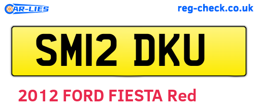 SM12DKU are the vehicle registration plates.