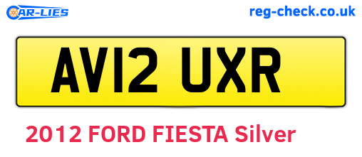 AV12UXR are the vehicle registration plates.