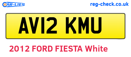 AV12KMU are the vehicle registration plates.