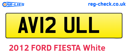AV12ULL are the vehicle registration plates.