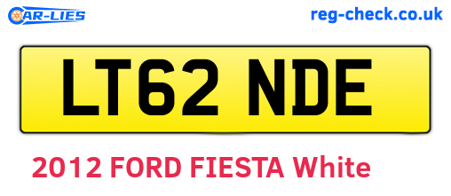 LT62NDE are the vehicle registration plates.