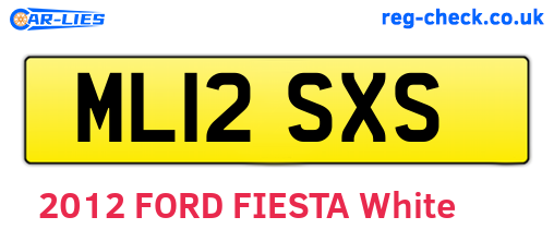 ML12SXS are the vehicle registration plates.