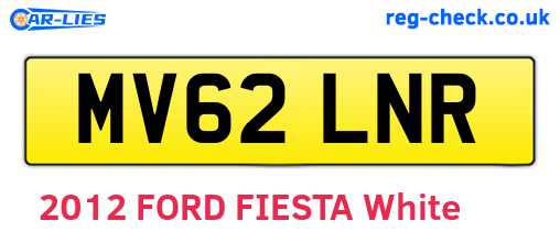 MV62LNR are the vehicle registration plates.
