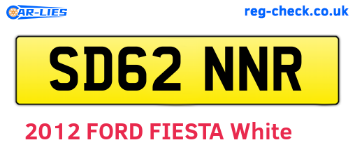 SD62NNR are the vehicle registration plates.