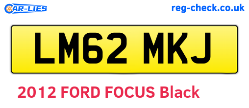 LM62MKJ are the vehicle registration plates.
