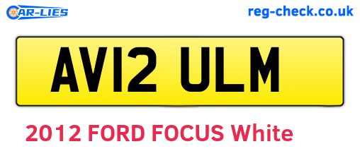AV12ULM are the vehicle registration plates.