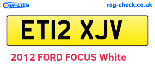ET12XJV are the vehicle registration plates.