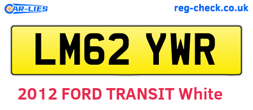 LM62YWR are the vehicle registration plates.