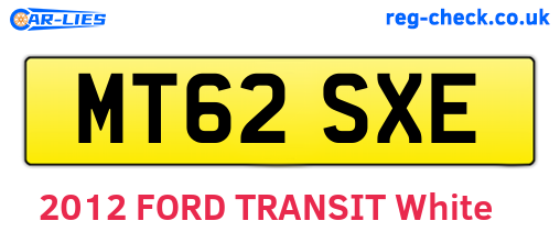 MT62SXE are the vehicle registration plates.