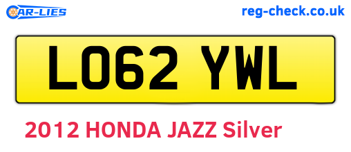 LO62YWL are the vehicle registration plates.