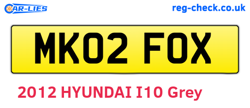 MK02FOX are the vehicle registration plates.