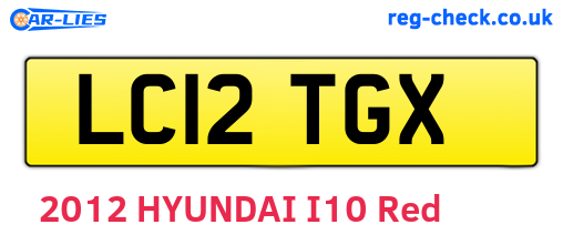 LC12TGX are the vehicle registration plates.