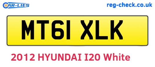 MT61XLK are the vehicle registration plates.