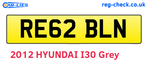 RE62BLN are the vehicle registration plates.