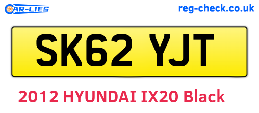 SK62YJT are the vehicle registration plates.