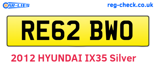 RE62BWO are the vehicle registration plates.