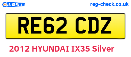 RE62CDZ are the vehicle registration plates.