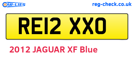 RE12XXO are the vehicle registration plates.