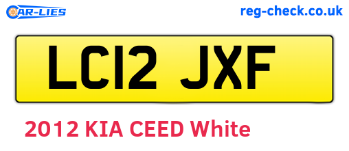 LC12JXF are the vehicle registration plates.