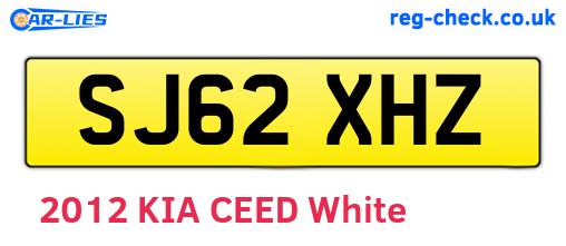 SJ62XHZ are the vehicle registration plates.