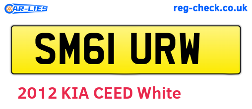 SM61URW are the vehicle registration plates.