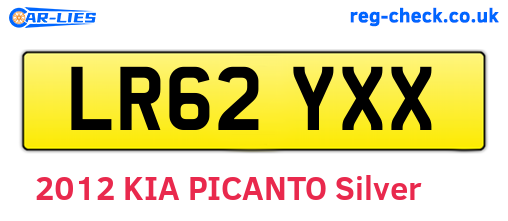 LR62YXX are the vehicle registration plates.