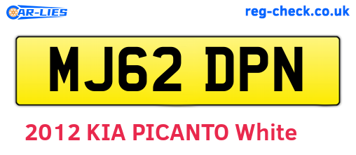 MJ62DPN are the vehicle registration plates.