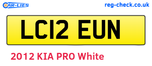 LC12EUN are the vehicle registration plates.