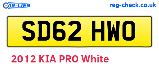 SD62HWO are the vehicle registration plates.