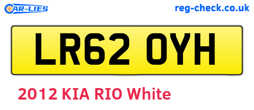 LR62OYH are the vehicle registration plates.