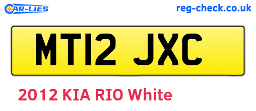 MT12JXC are the vehicle registration plates.