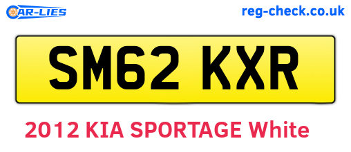 SM62KXR are the vehicle registration plates.