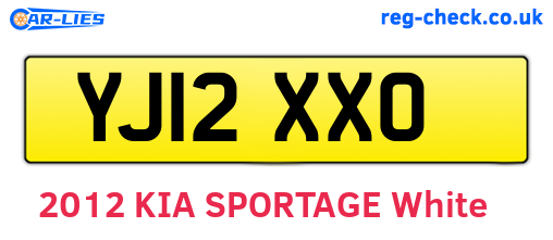 YJ12XXO are the vehicle registration plates.
