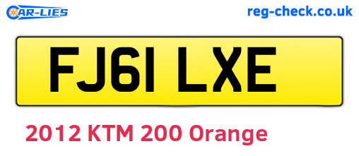 FJ61LXE are the vehicle registration plates.
