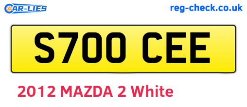 S700CEE are the vehicle registration plates.