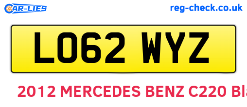 LO62WYZ are the vehicle registration plates.