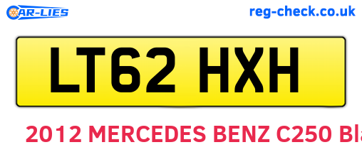 LT62HXH are the vehicle registration plates.