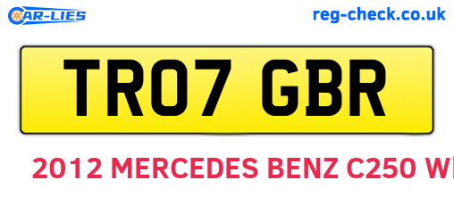 TR07GBR are the vehicle registration plates.