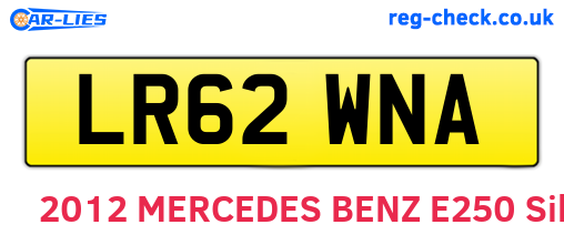 LR62WNA are the vehicle registration plates.