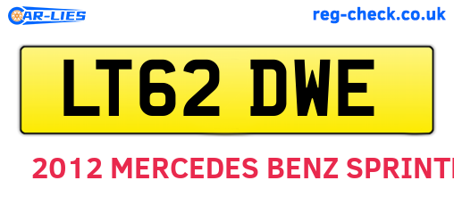 LT62DWE are the vehicle registration plates.