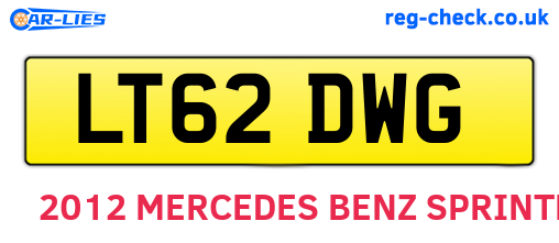 LT62DWG are the vehicle registration plates.